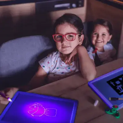 Magic LED Light Drawing Pad - Release the Creativity of Children!
